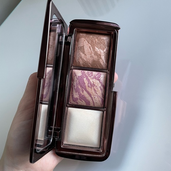 Hourglass Makeup Hourglass Ambient Lighting Palette Diffused Edit